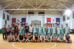 我公司与恒大集团举行职工篮球友谊赛