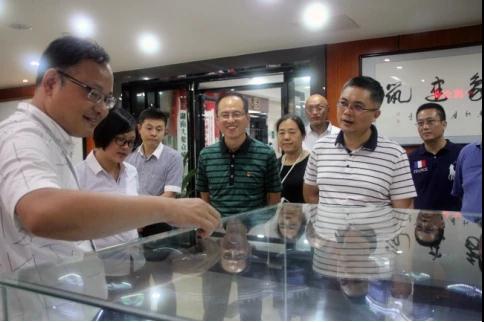 中共天心区委领导一行视察 我公司党支部党建工作开展情况